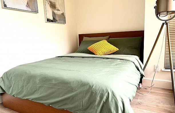 311 555 Abbott Street Downtown VW