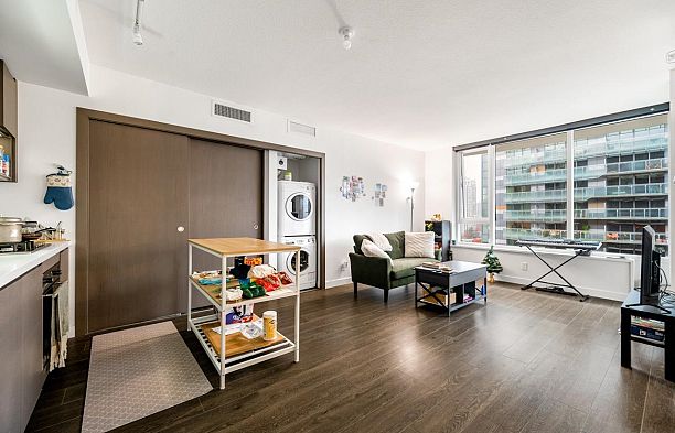 1517 68 Smithe Street Downtown VW