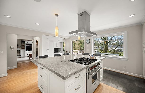 5869 Dunbar Street Southlands