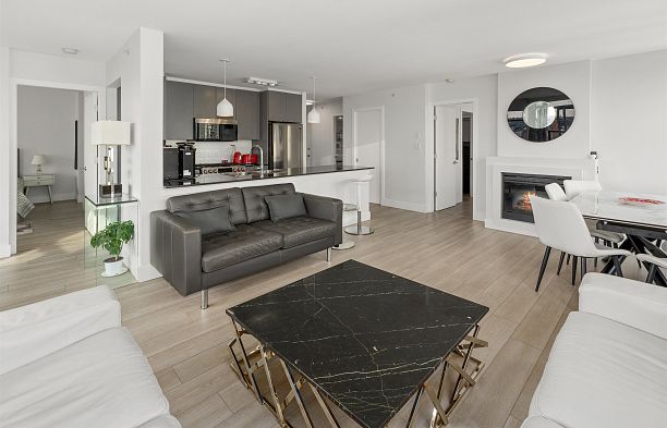 1902 989 Beatty Street Yaletown
