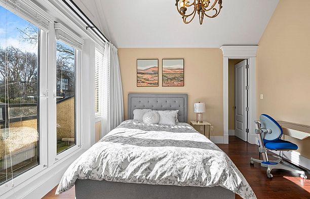 3178 W 23rd Avenue Dunbar