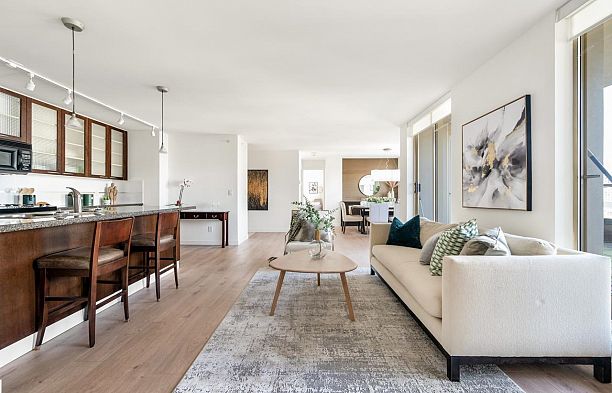 2403 969 Richards Street Downtown VW