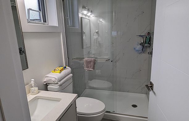 836 W 61st Avenue Marpole