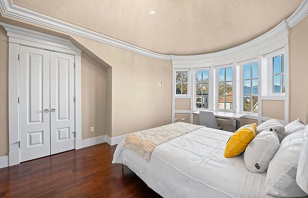 3178 W 23rd Avenue Dunbar