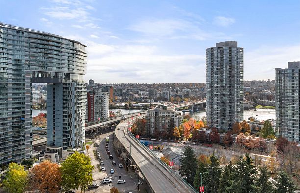 1902 989 Beatty Street Yaletown