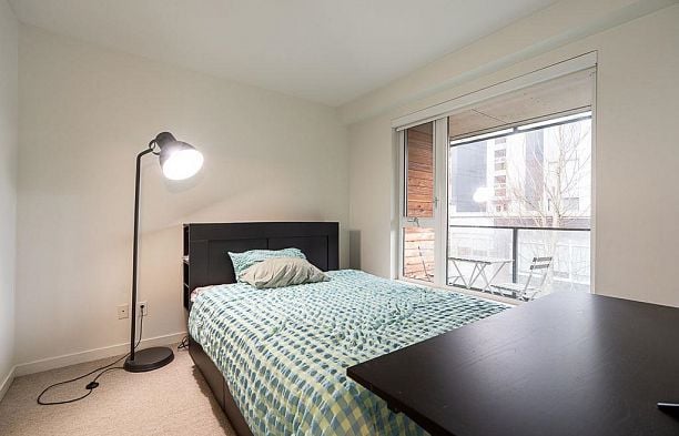 520 5955 Birney Avenue University VW