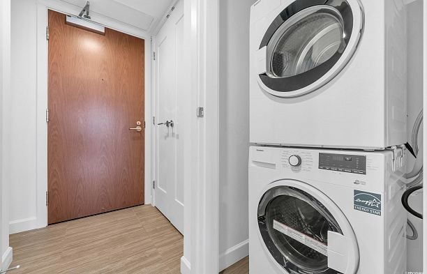 2303 3355 Binning Road University VW