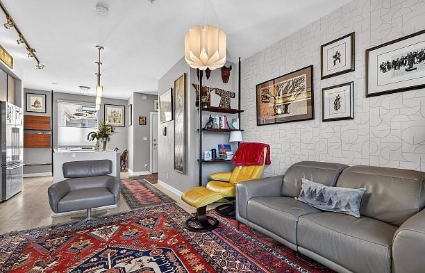 PH7 5555 Dunbar Street Dunbar