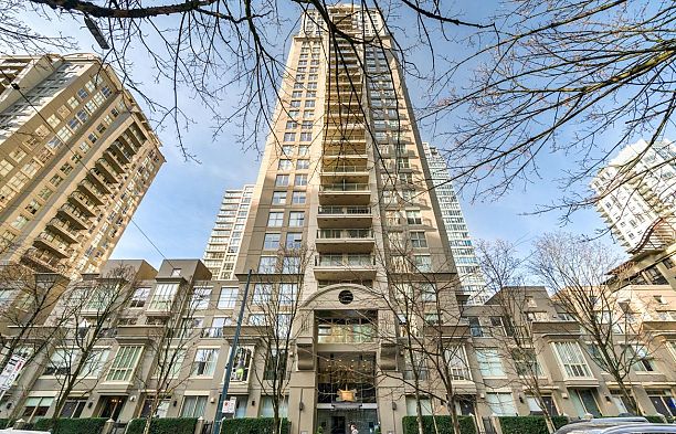 2403 969 Richards Street Downtown VW