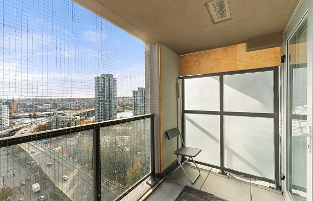 1902 989 Beatty Street Yaletown