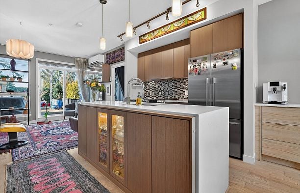 PH7 5555 Dunbar Street Dunbar