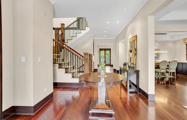 1807 Acadia Road University VW