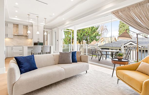 4089 W 19th Avenue Dunbar