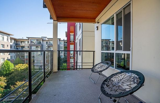 #410 3581 Ross Drive University VW