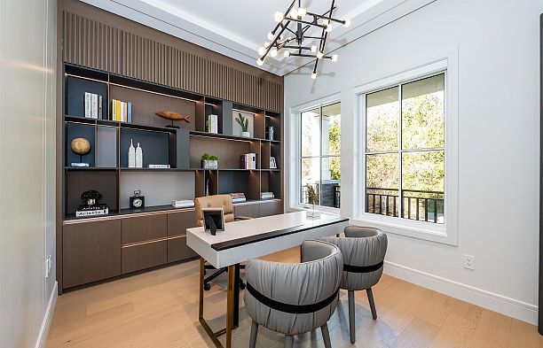 3852 W 50th Avenue Southlands