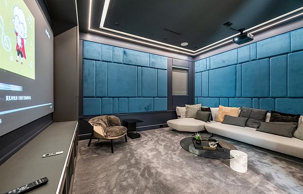 3852 W 50th Avenue Southlands