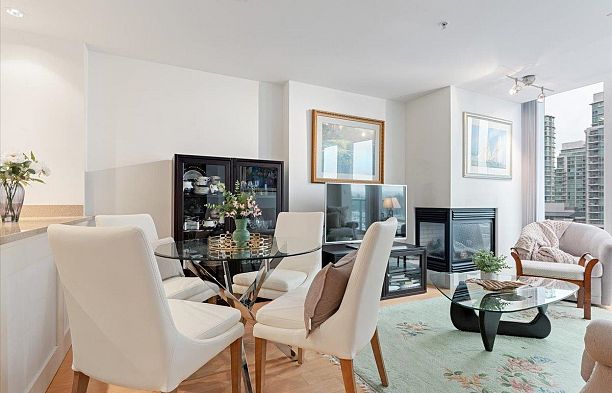 1008 590 Nicola Street Coal Harbour