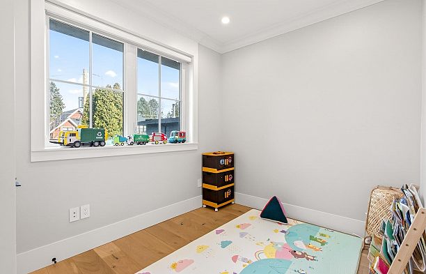 4089 W 19th Avenue Dunbar