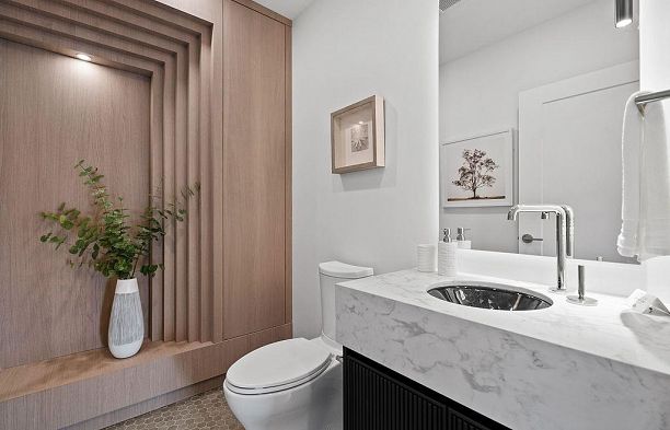 1141 W 33rd Avenue Shaughnessy