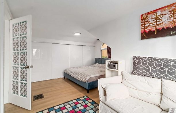 3322 W 38th Avenue Dunbar