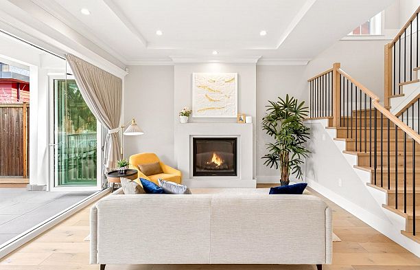 4089 W 19th Avenue Dunbar