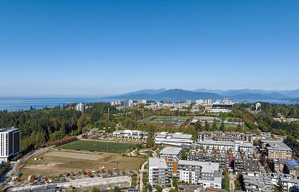 #410 3581 Ross Drive University VW