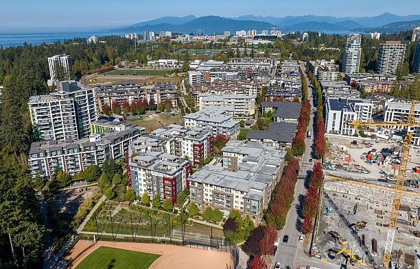 #410 3581 Ross Drive University VW