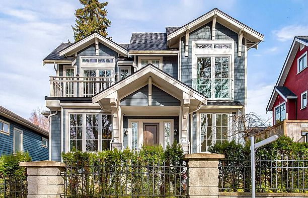 4089 W 19th Avenue Dunbar