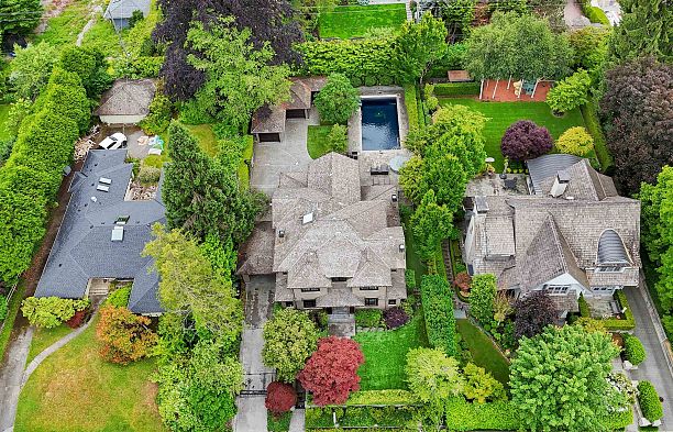 1807 Acadia Road University VW