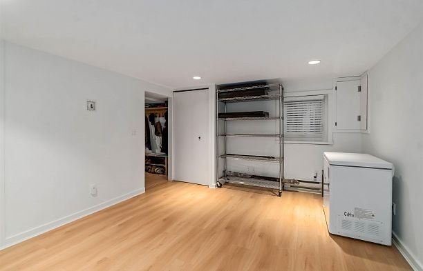 3322 W 38th Avenue Dunbar