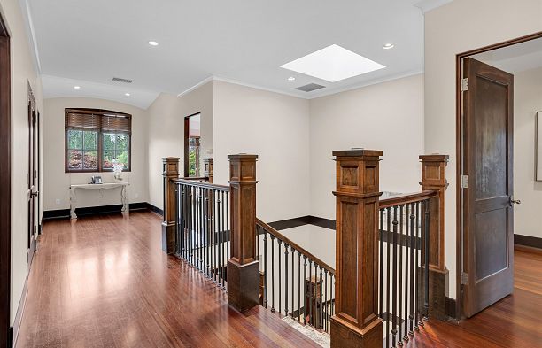 1807 Acadia Road University VW