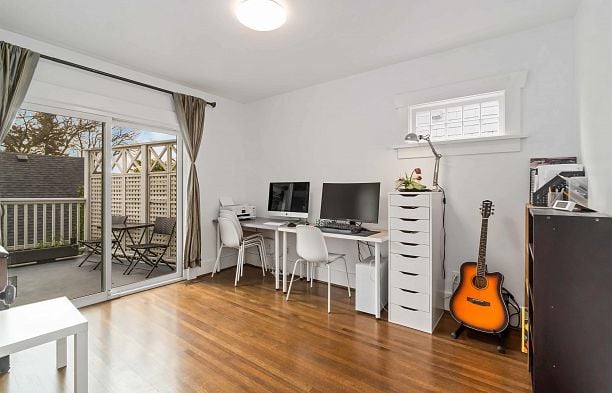 3322 W 38th Avenue Dunbar