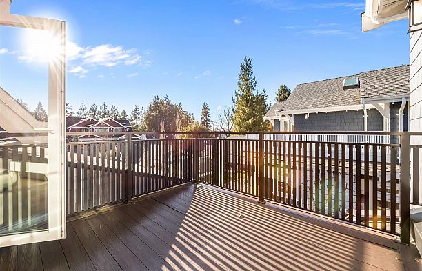 3852 W 50th Avenue Southlands