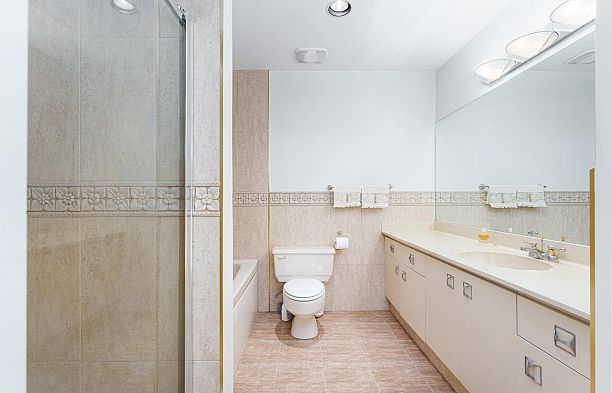 1450 W 40th Avenue Shaughnessy