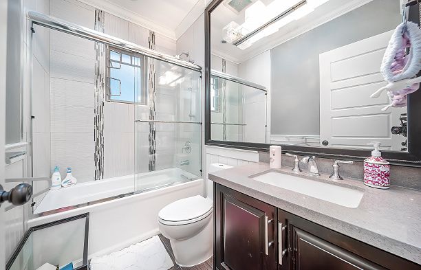 3838 W 15th Avenue Point Grey