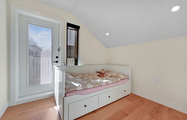 1232 W 26th Avenue Shaughnessy