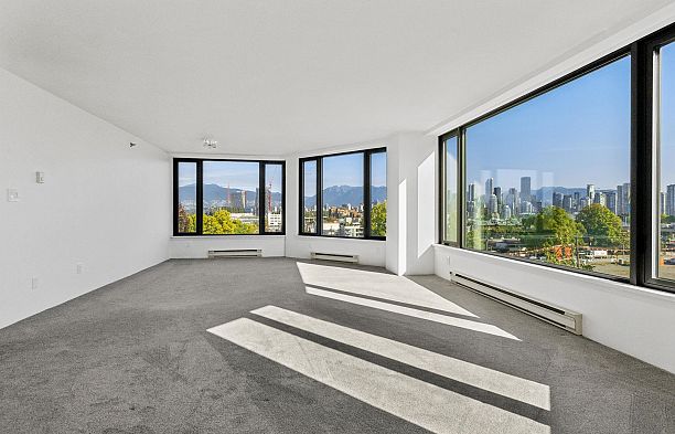 609 2201 Pine Street Fairview VW