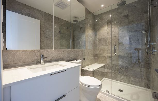 814 6138 Birney Avenue University VW