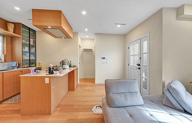 1232 W 26th Avenue Shaughnessy