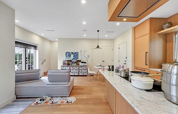 1232 W 26th Avenue Shaughnessy