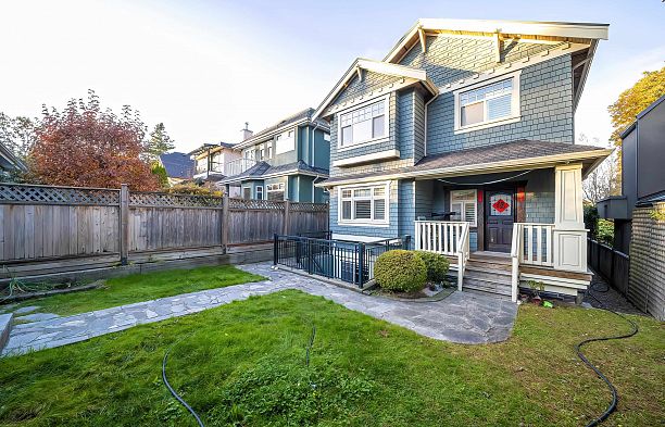 3838 W 15th Avenue Point Grey