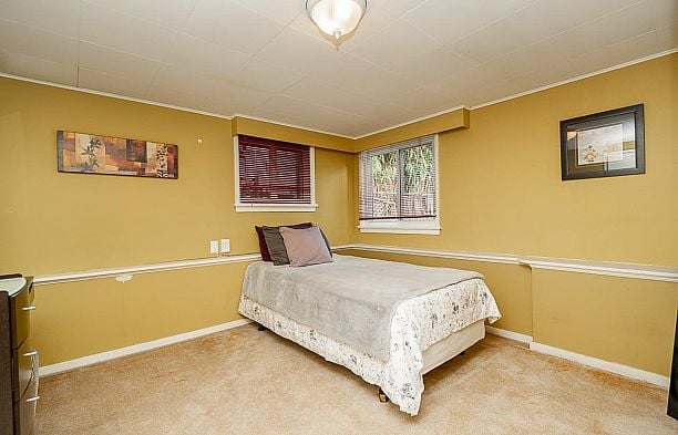 22 E 18th Avenue Main