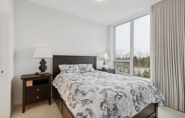 530 3563 Ross Drive University VW