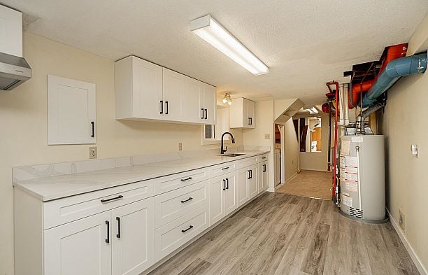 22 E 18th Avenue Main