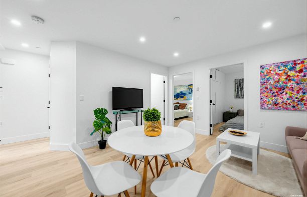 3172 W 26th Avenue MacKenzie Heights