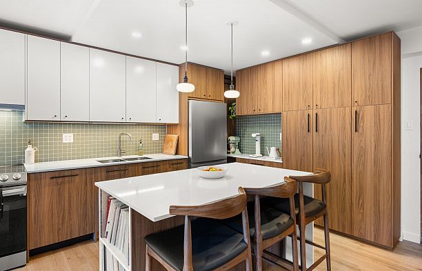 320 1445 Marpole Avenue Fairview VW