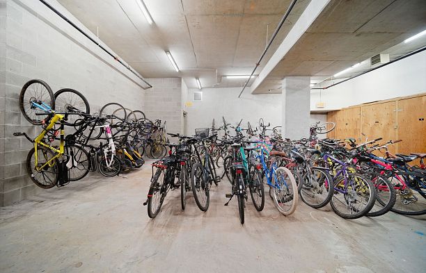 306 2055 Yukon Street False Creek