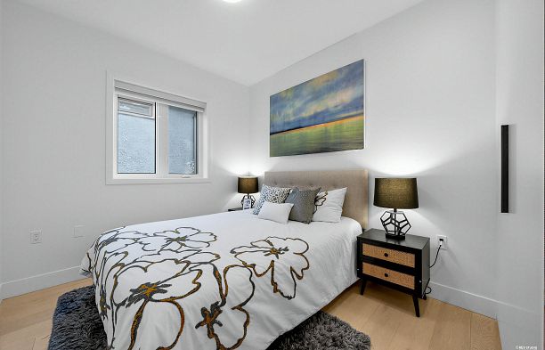 3172 W 26th Avenue MacKenzie Heights