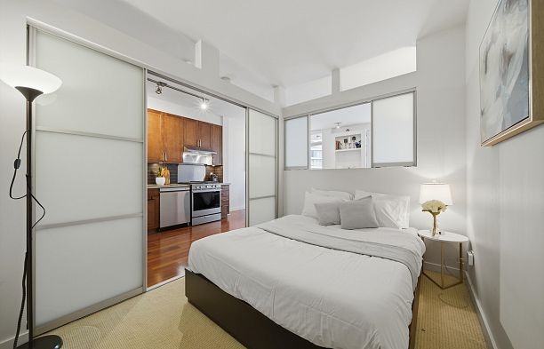 306 2055 Yukon Street False Creek