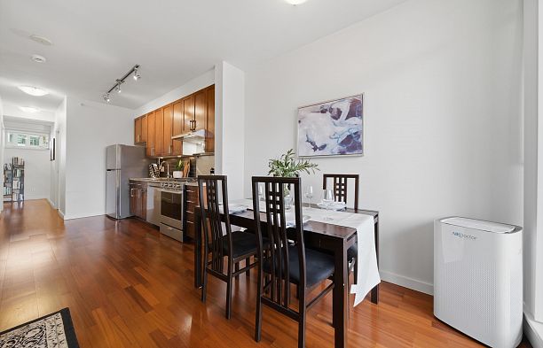 306 2055 Yukon Street False Creek